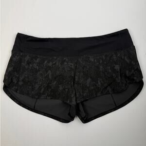 Lululemon Speed Up Short Black Camo Print Size 8 Running Lined